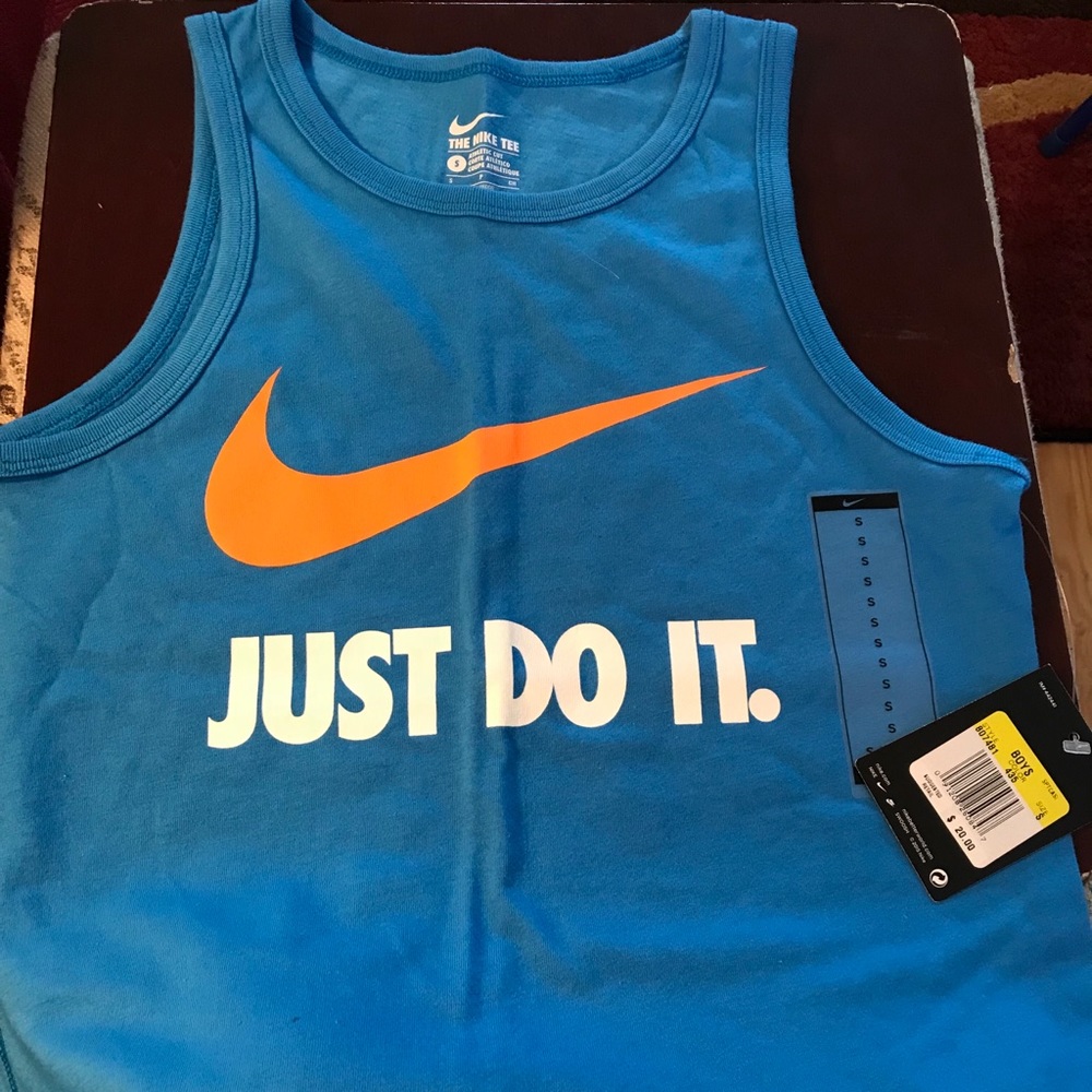 🏖BUNDLE🏖 Boys Tank Tops - Picture 2 of 6